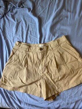 Lucky Brand Tan High-Rise Pleated Women's Shorts